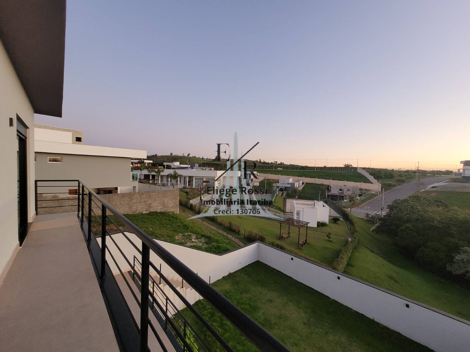 Casa à venda 183m2 - Referência 540
