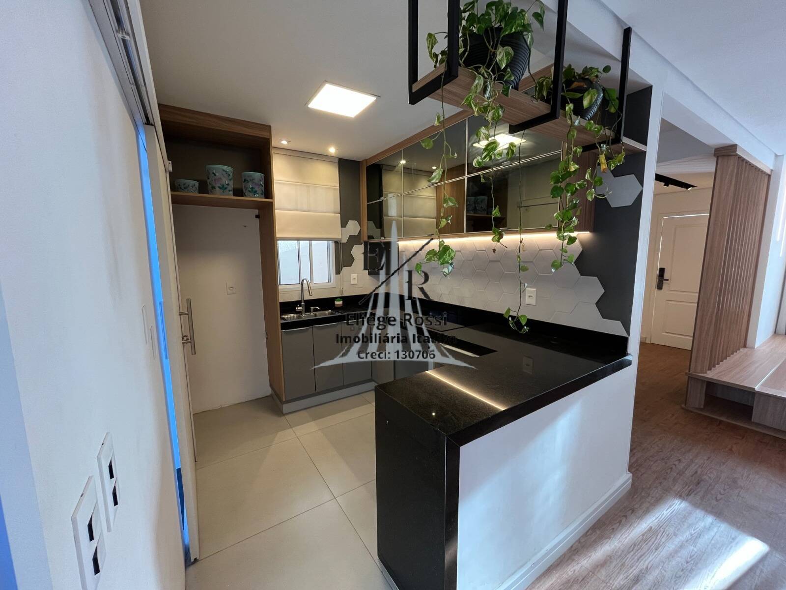Casa à venda ou para alugar 99m2 - Referência 575