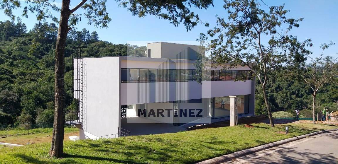 Casa à venda 700m2 - Referência 4465