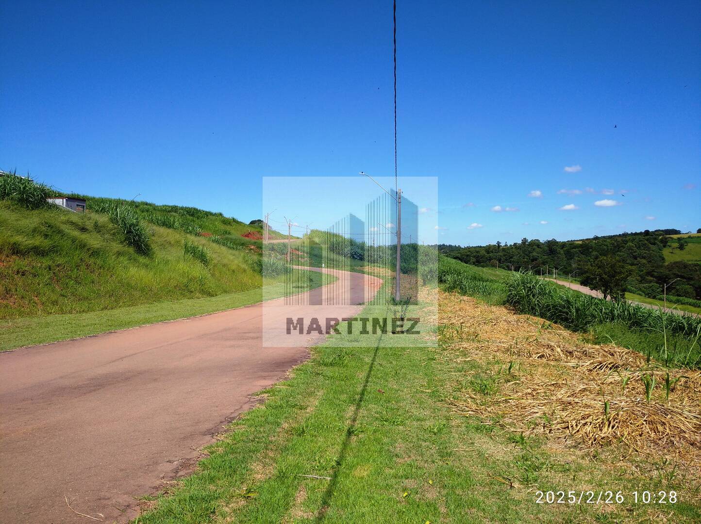 Terreno à venda 1.000m2 - Referência 2657