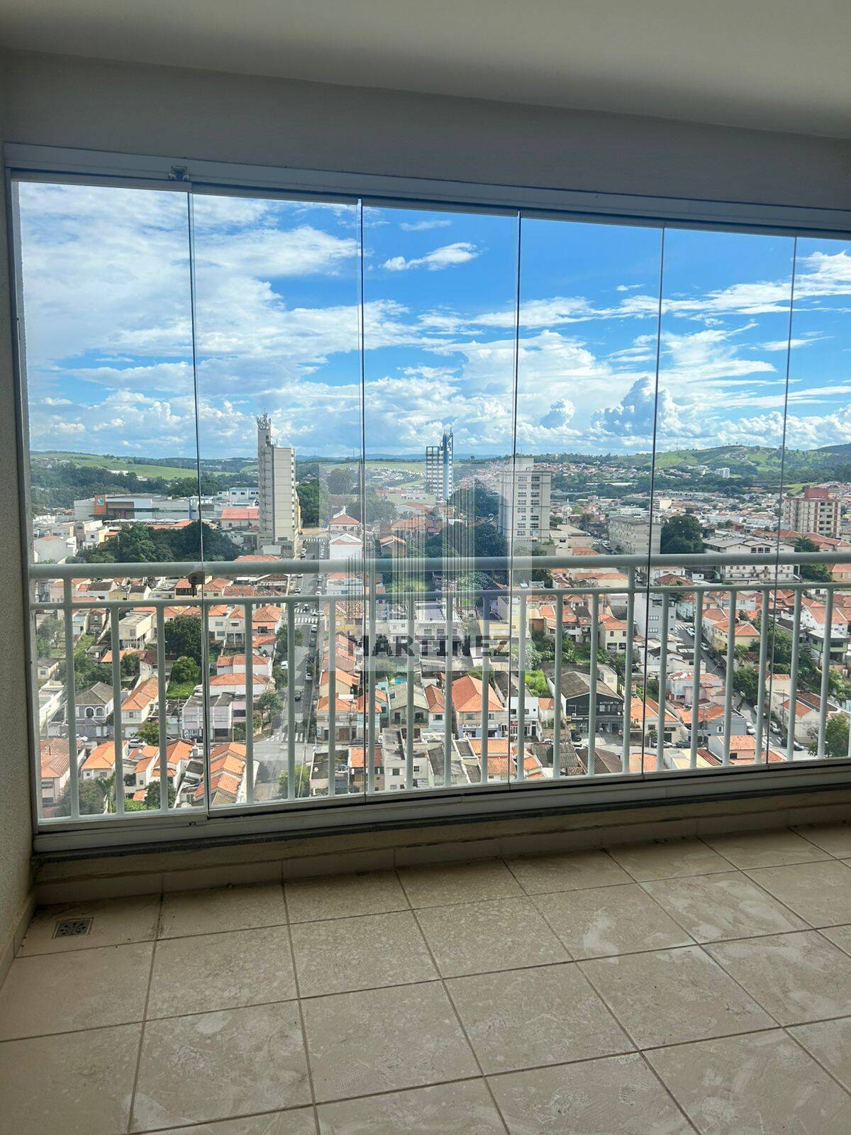 Apartamento à venda com 2 vagas de garagem - Referência 3193 - P