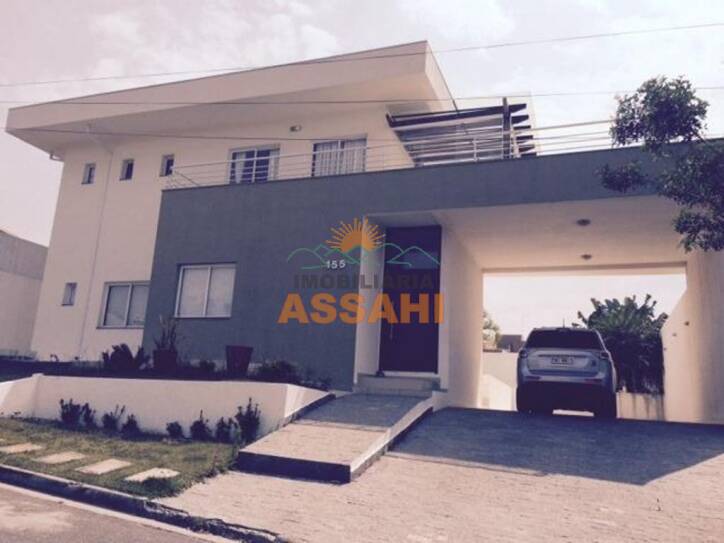 Casa em Condomínio à venda 310m2 - Referência 313/001