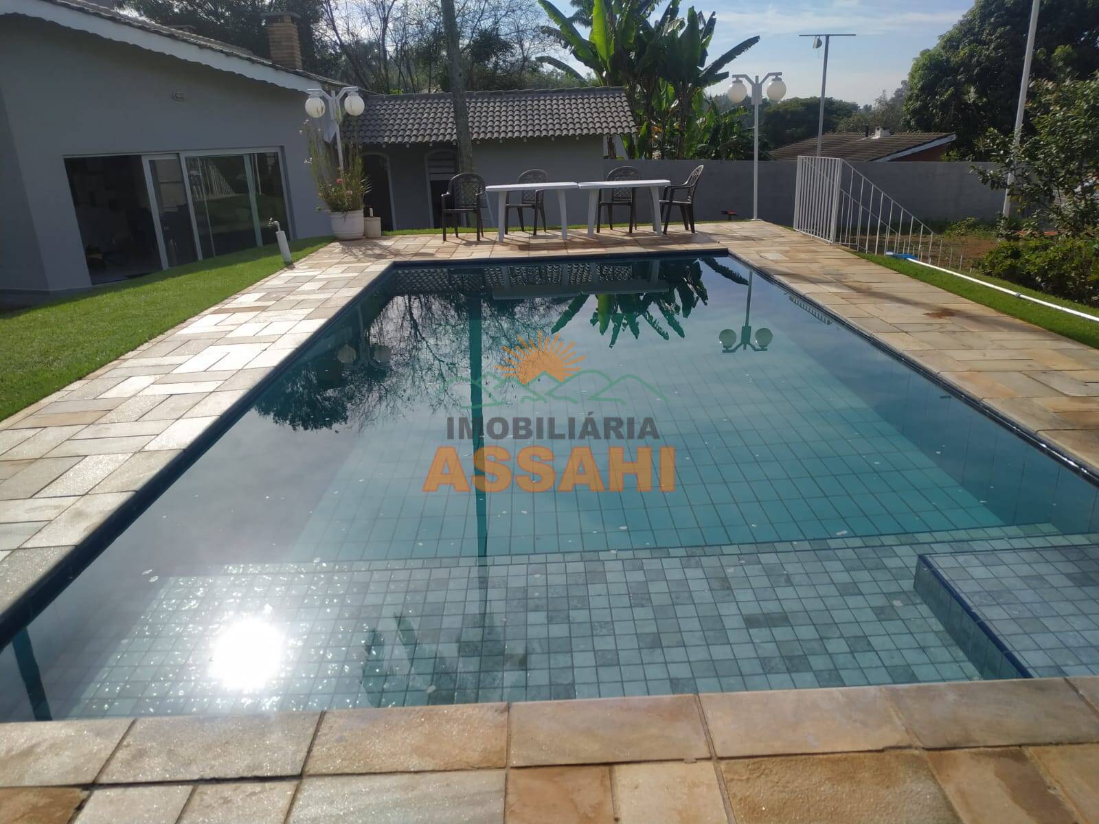 Casa em Condomínio à venda 2.802m2 - Referência 595/001