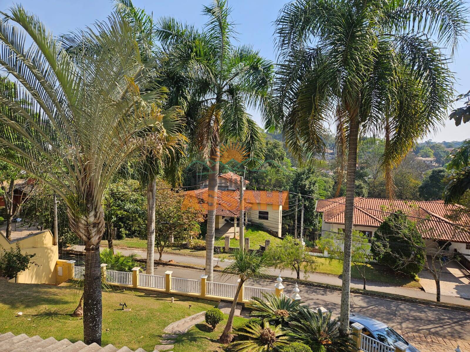 Casa em Condomínio à venda 1.693m2 - Referência 662/001