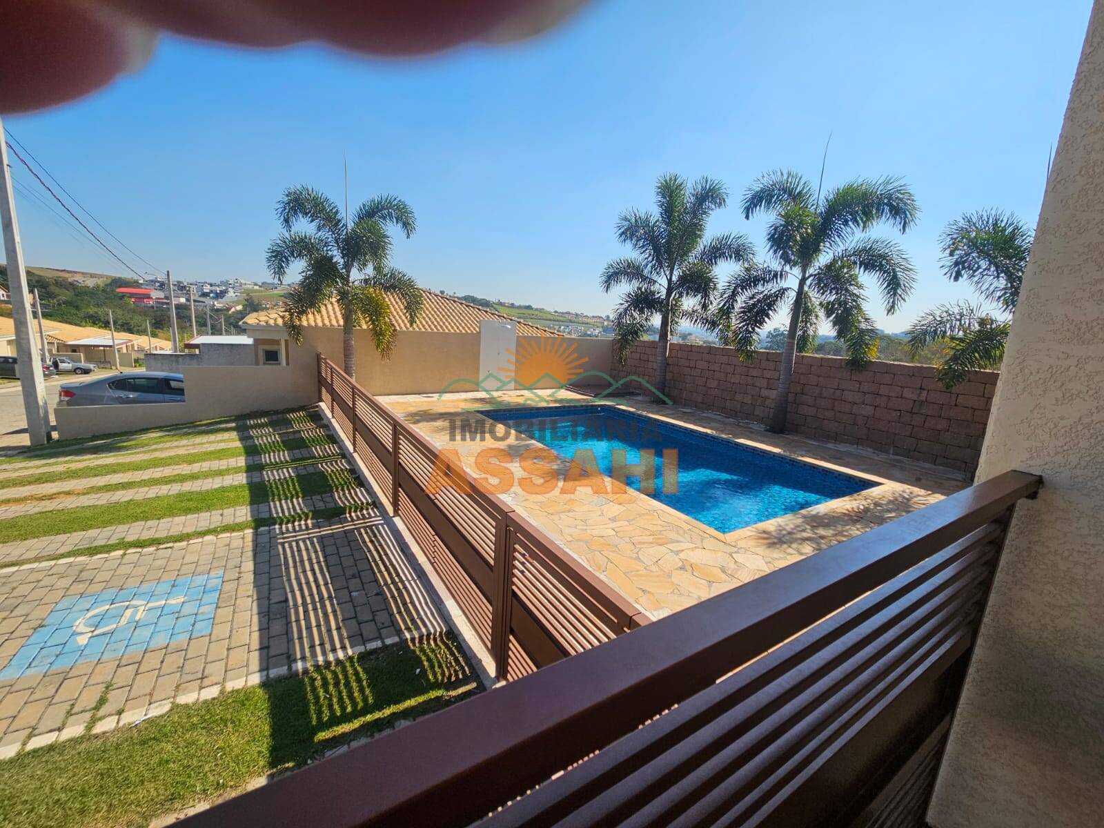 Casa em Condomínio à venda 130m2 - Referência 498/001