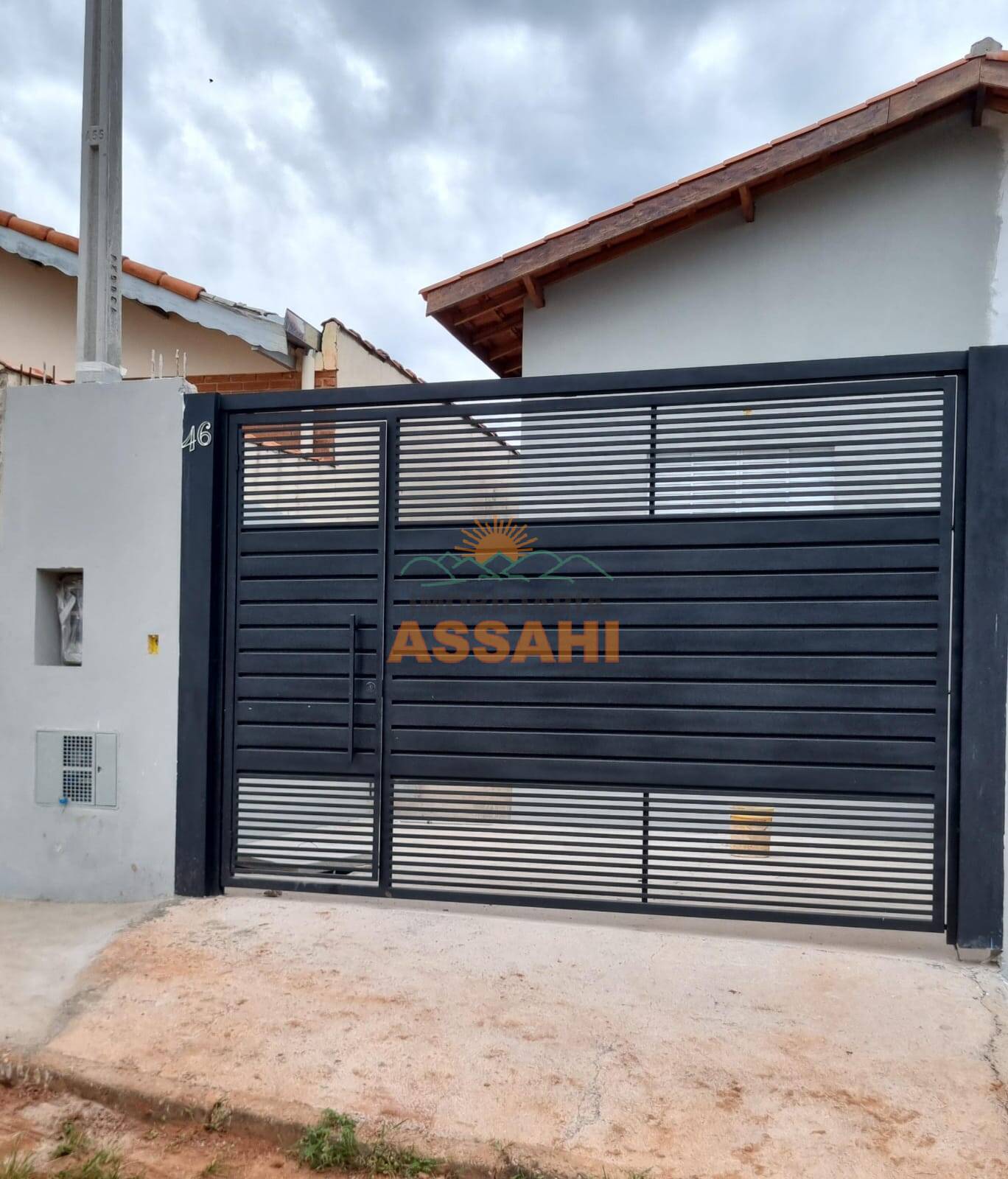 Casa à venda 70m2 - Referência 646/001