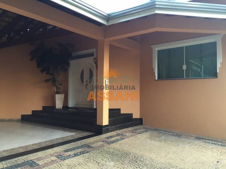Casa em Condomínio à venda 477m2 - Referência 176/001