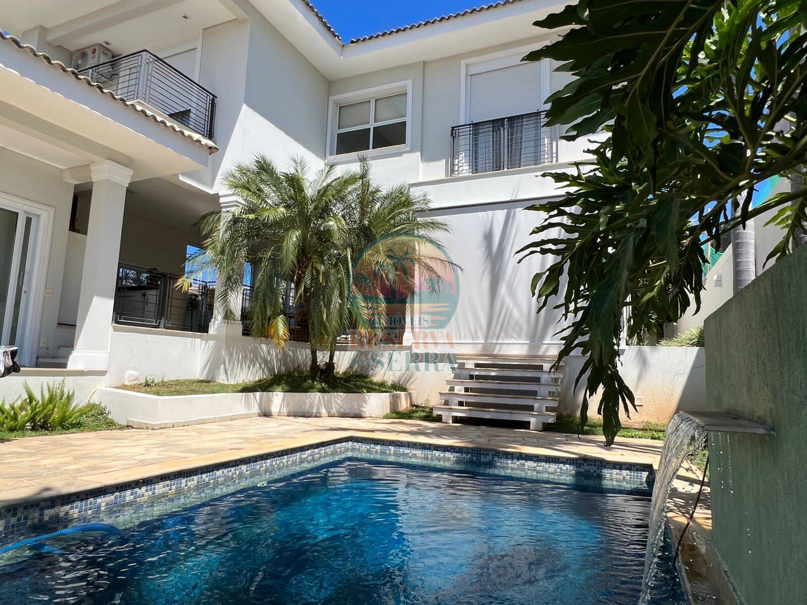 Casa em Condomínio à venda 210m2 - Referência 236