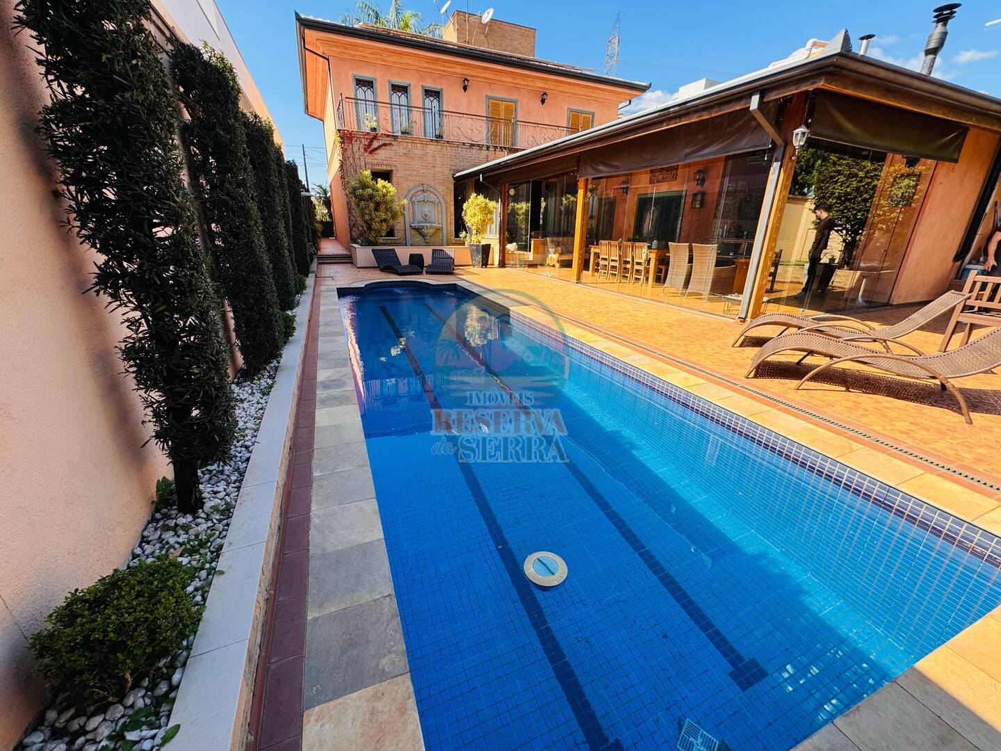 Casa em Condomínio à venda 349m2 - Referência 432