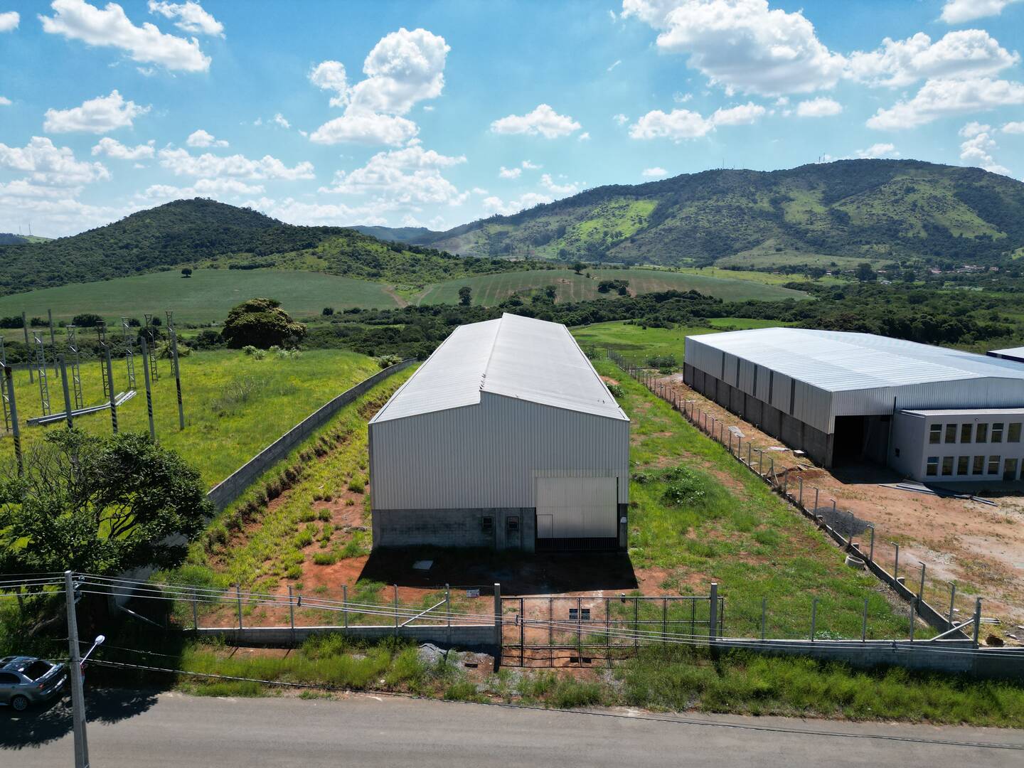 Galpão/Depósito/Armazém para alugar 2.500m2 - Referência 871