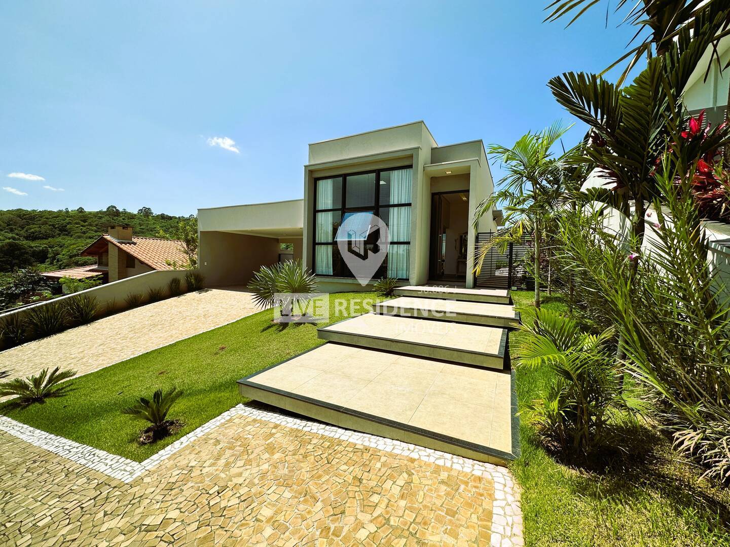 Casa à venda 209m2 - Referência 6918