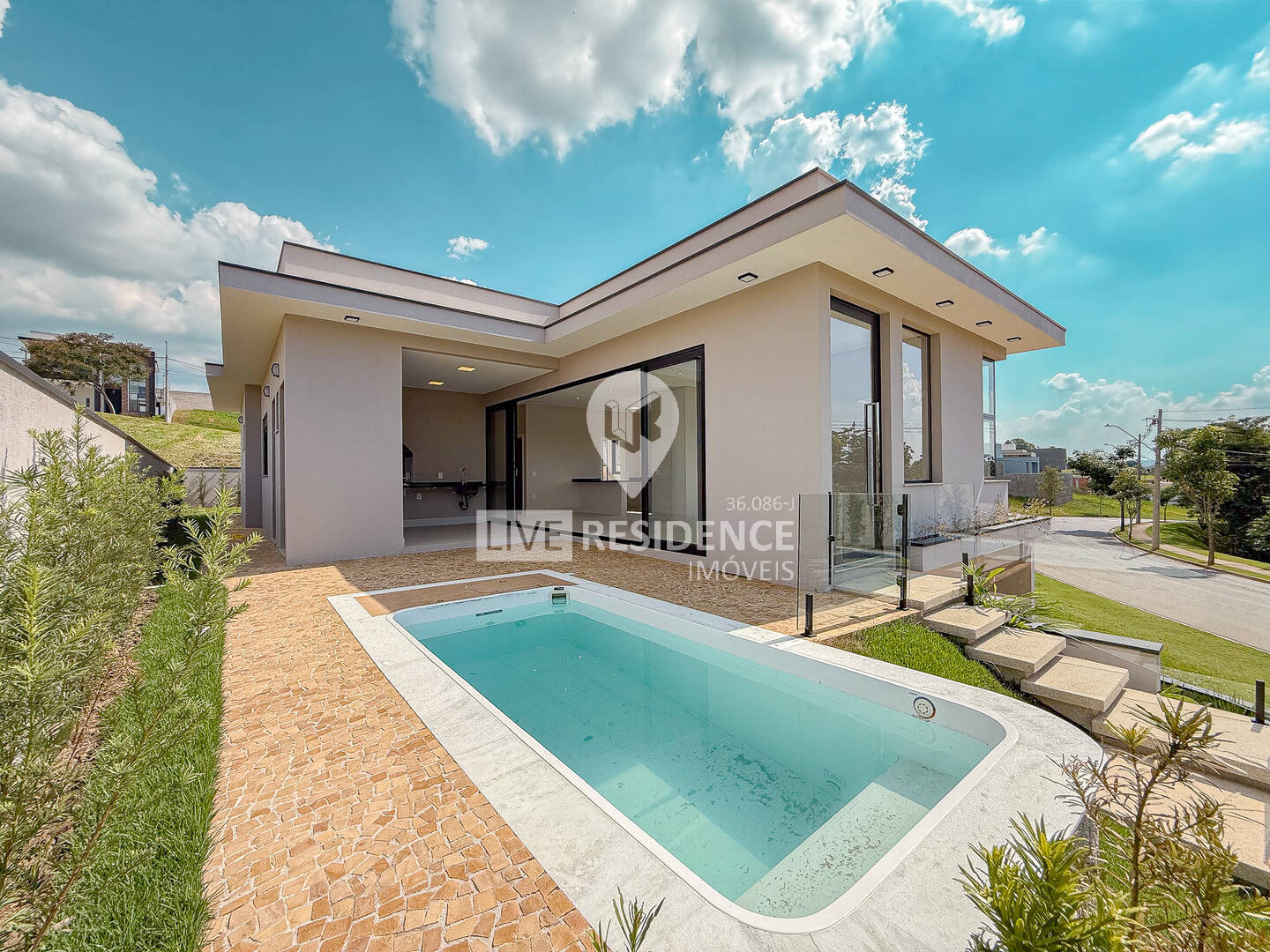 Casa à venda 195m2 - Referência 7413