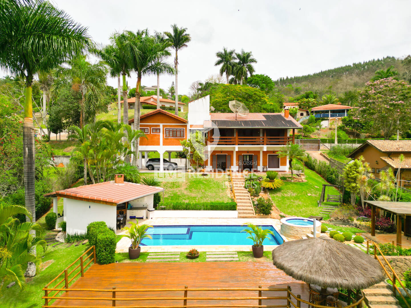 Casa à venda 498m2 - Referência 7683