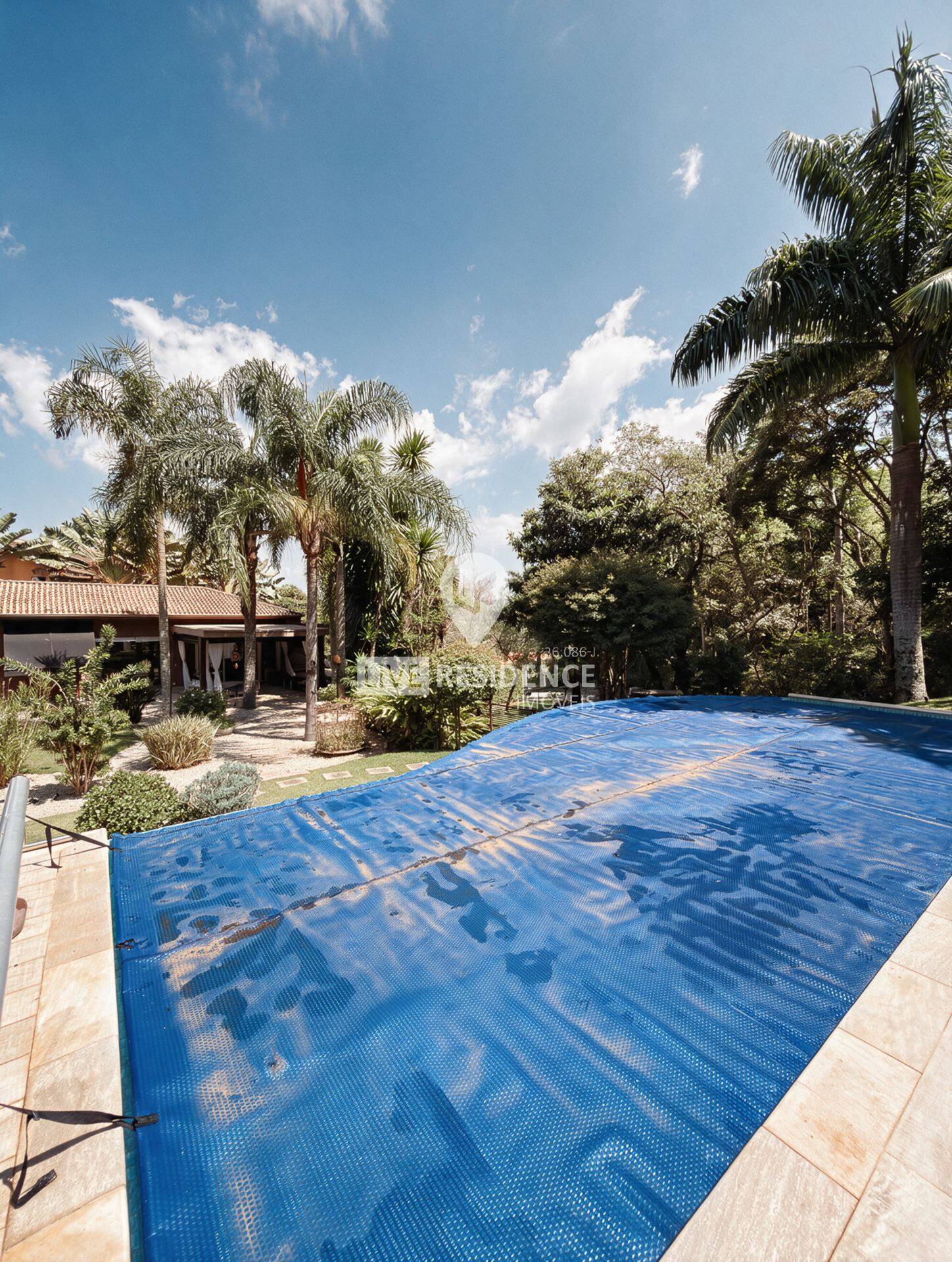 Casa à venda 500m2 - Referência 8042