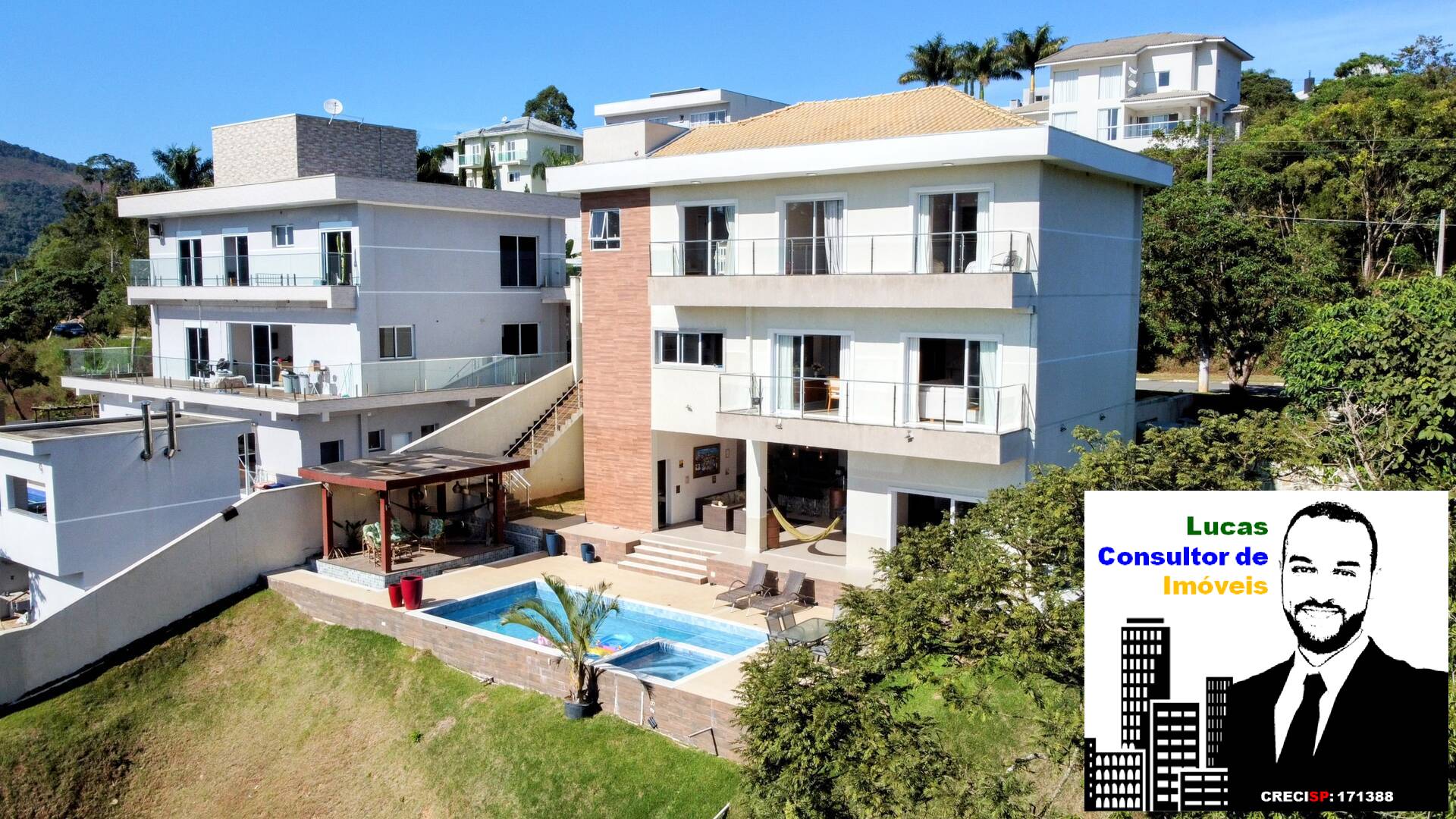 Sobrado à venda 600m2 - Referência SOB331