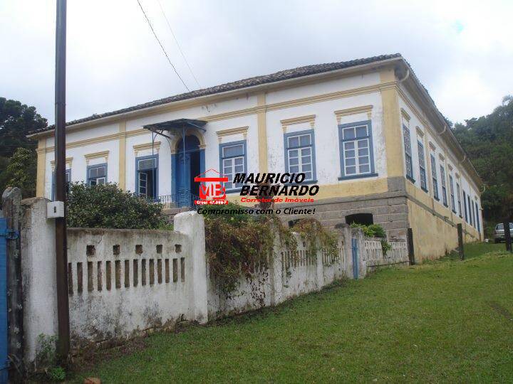 Terreno à venda 135m2 - Referência 1053