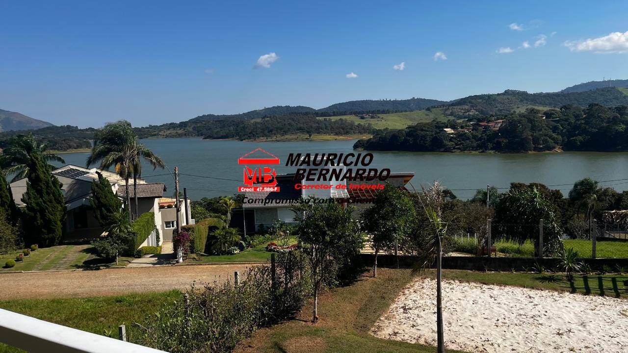 Casa em Condomínio à venda 300m2 - Referência 2055
