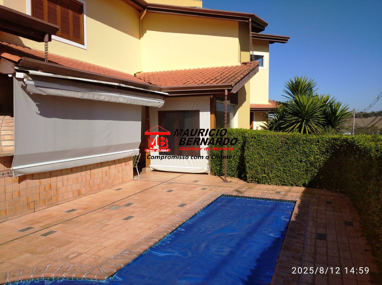 Casa em Condomínio à venda 256m2 - Referência 2124