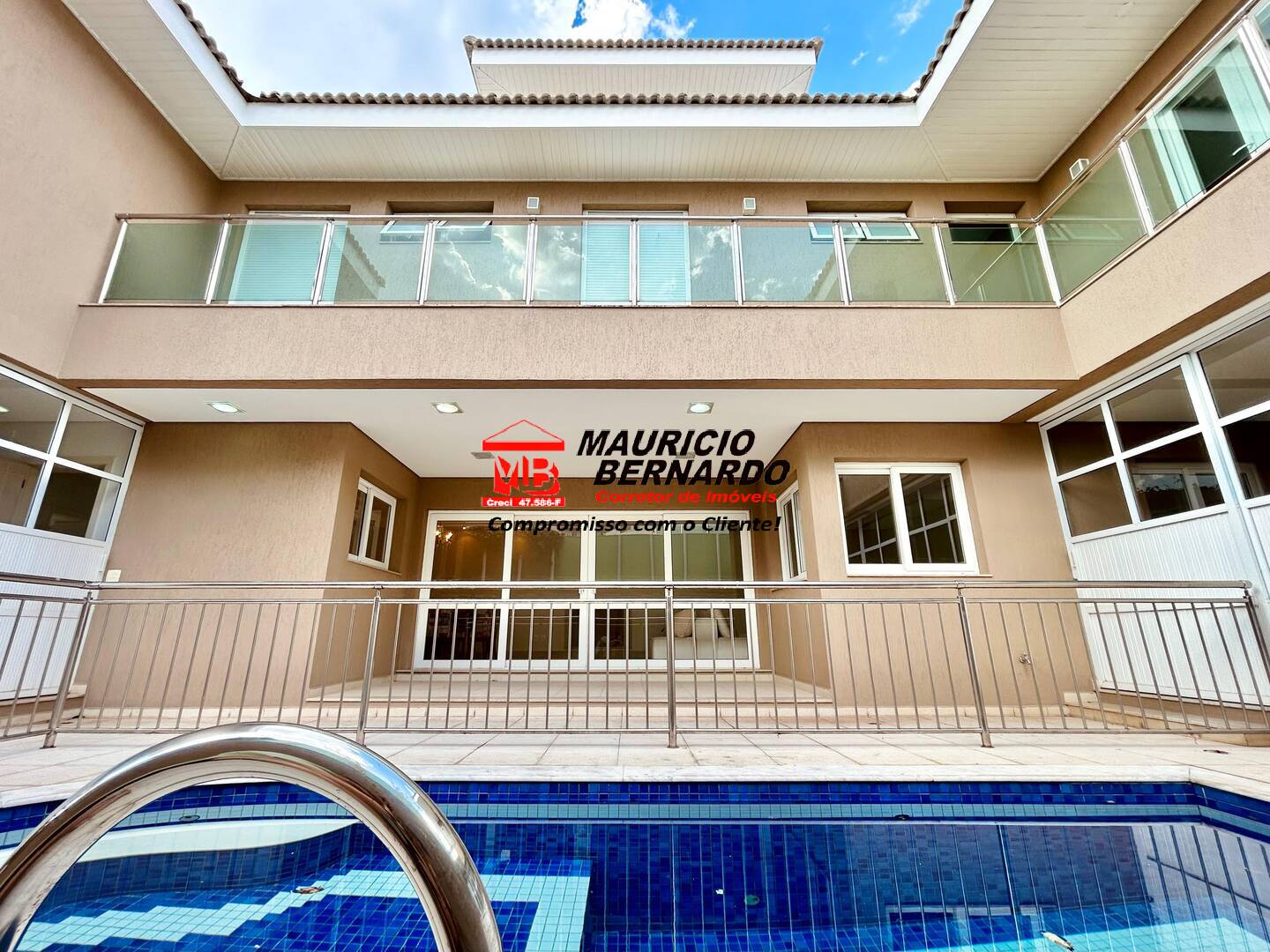 Casa em Condomínio à venda 400m2 - Referência 2139