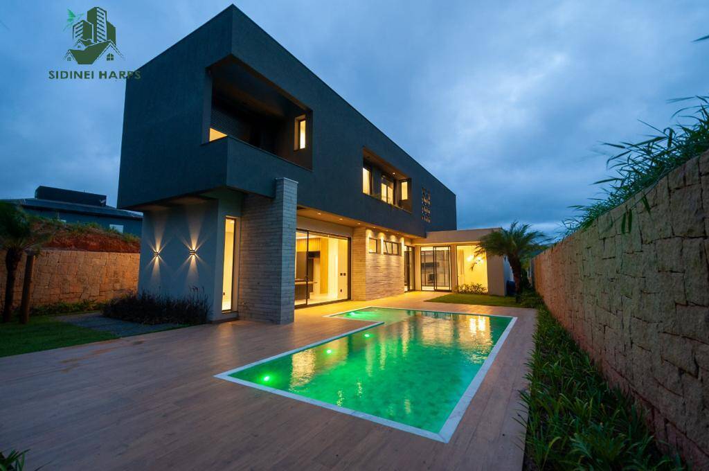 Casa em Condomínio à venda 360m2 - Referência CA036-S.MS