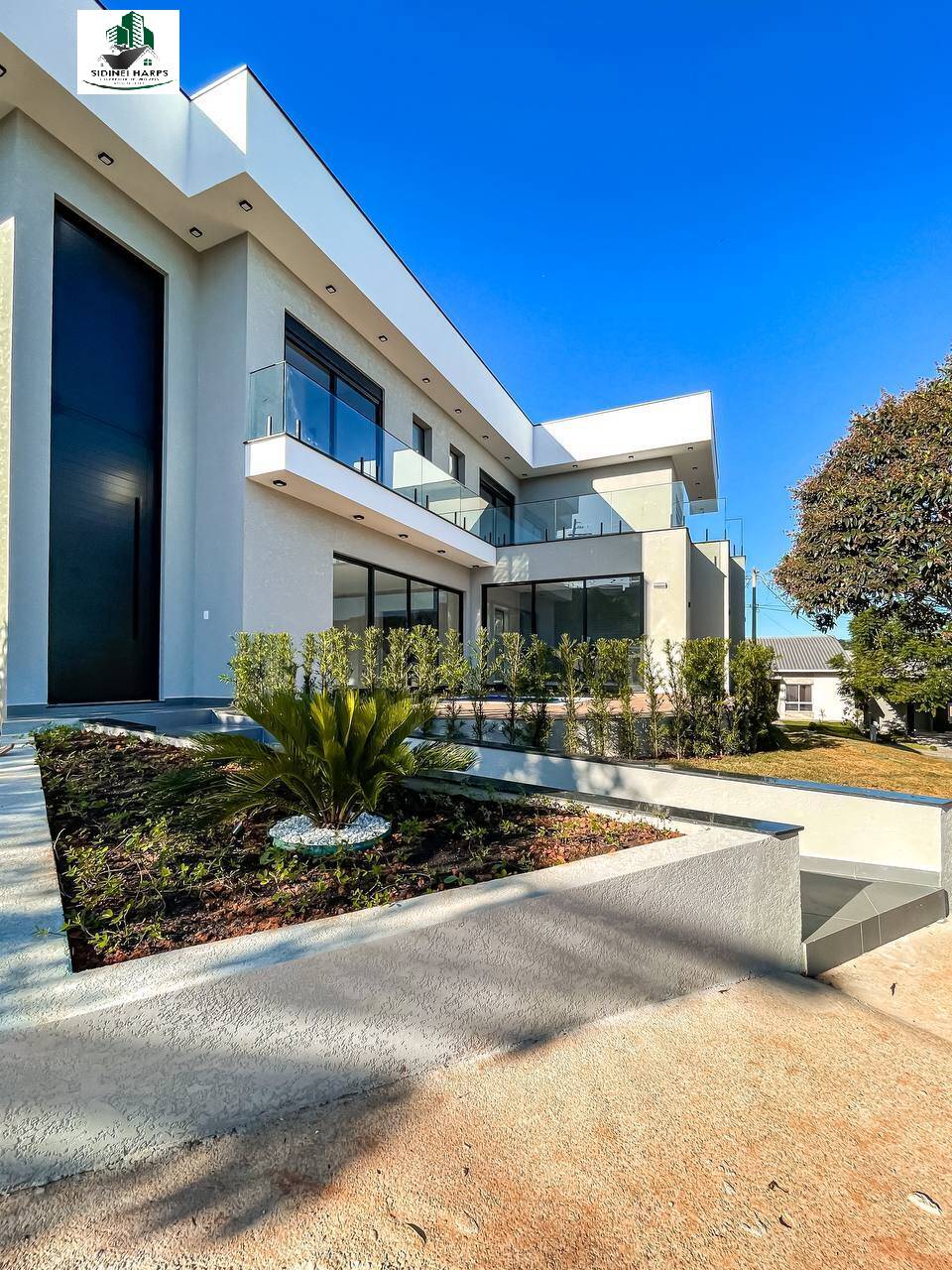 Casa em Condomínio à venda 240m2 - Referência CA19-S.DL