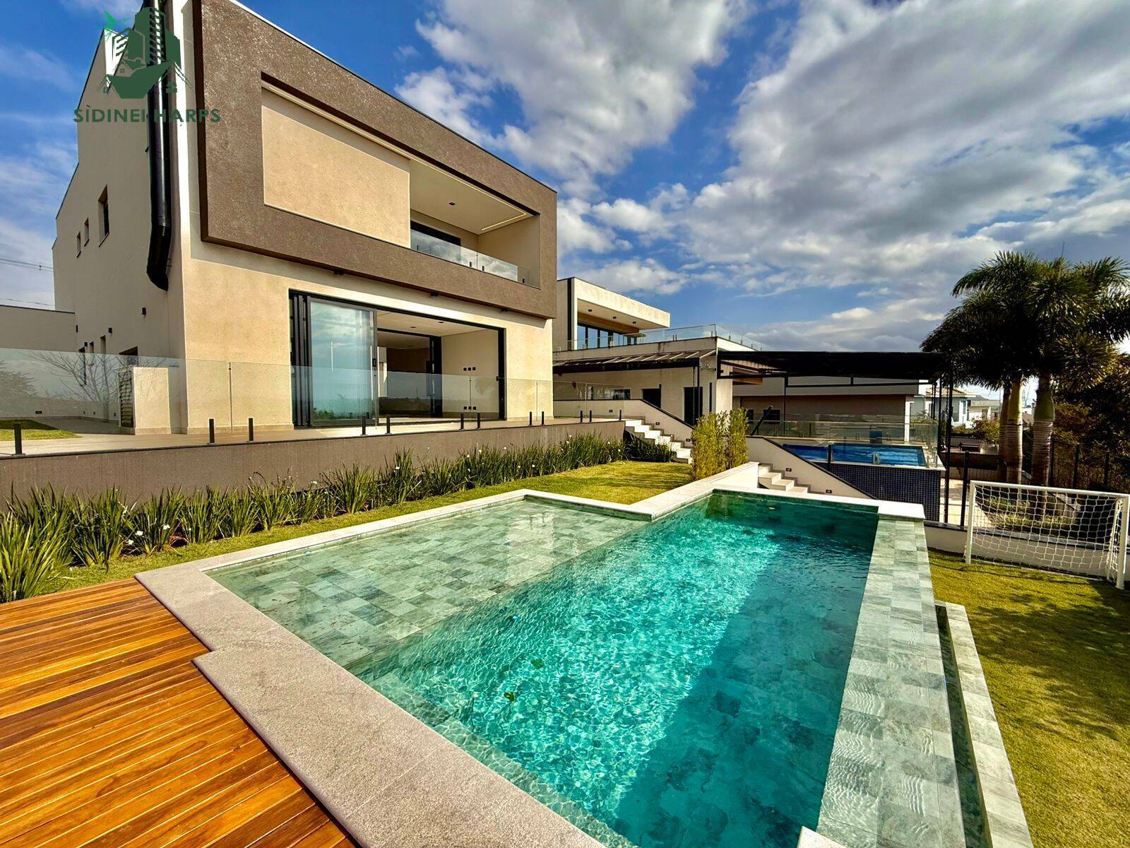 Casa em Condomínio à venda 276m2 - Referência CA244-S.MS