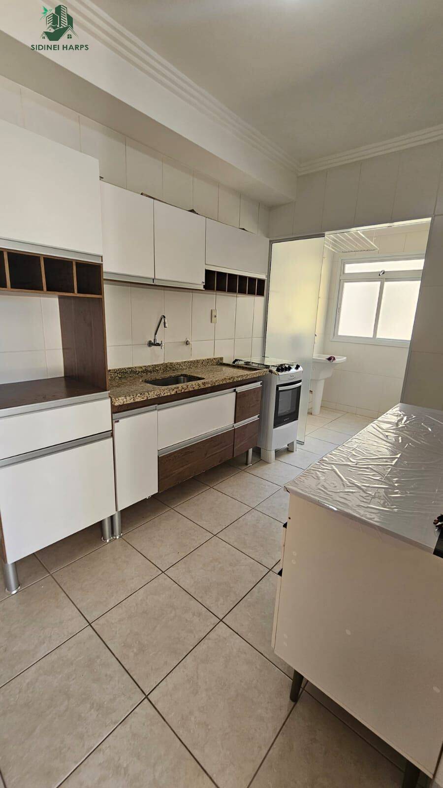 Apartamento para alugar com 1 vaga de garagem - Referência AP2A-S.RR