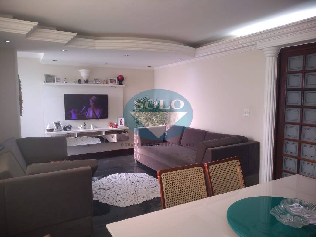 Casa à venda 250m2 - Referência 381