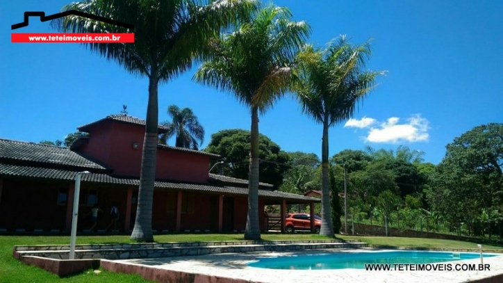 Chácara à venda 300m2 - Referência 219
