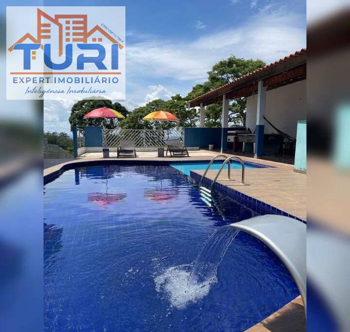 Casa à venda com 15 vagas de garagem - Referência 1245