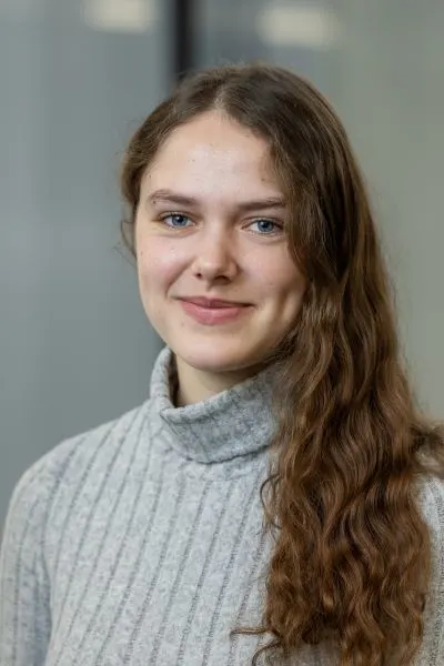 Sarah Wolf