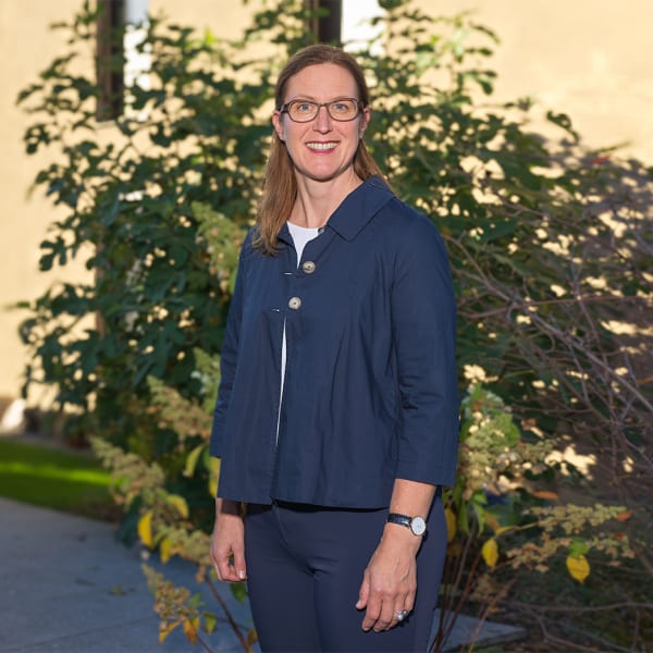 Dr. Carolin Barth