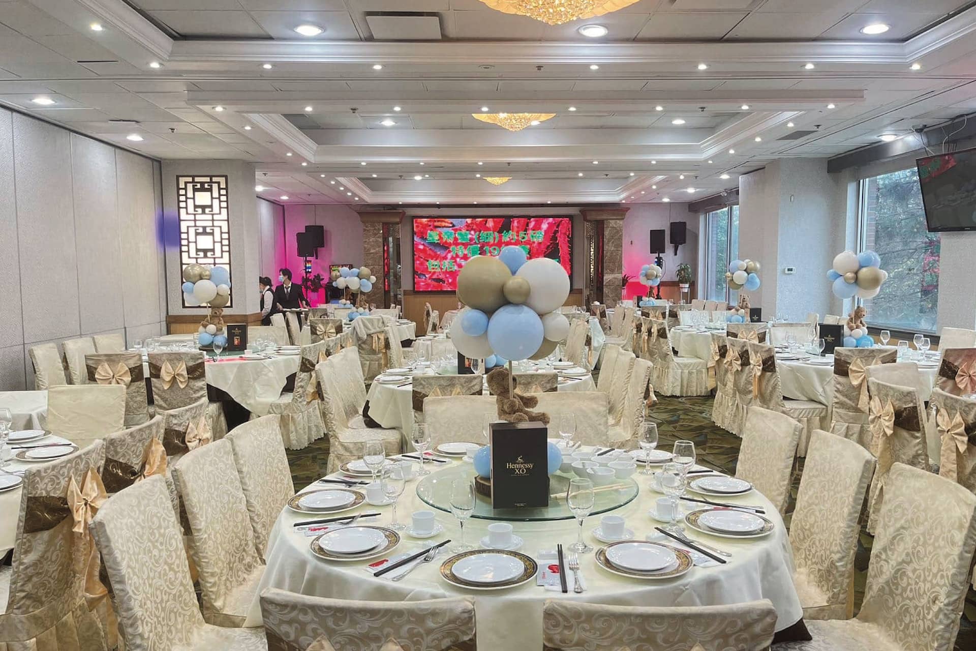 Grand Crystal Chinese Restaurant in Burnaby Wedding Venue Order Online
