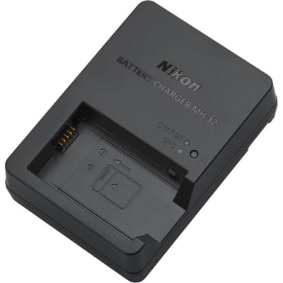 NIKON MH-32 CHARGER