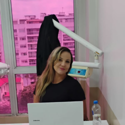 Foto de Dra Simone Charles Borges CRO / RJ - CD - 59251