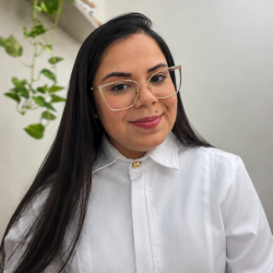Foto de Dra. Beatriz Araujo 