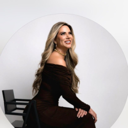 Foto de Dra. Luanna Carneiro