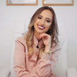 Foto de Dra. Fernanda Francesca 