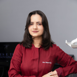 Foto de Dra. Naiara Teles 