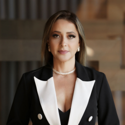 Foto de Dra. Patrícia Maia