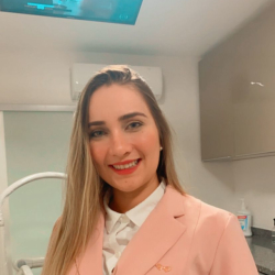 Foto de Dra. Karina Andrade