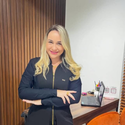 Foto de Dra. Leticia Grabielle