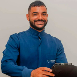 Foto de Dr. Carlos Henrique Da Silva Pereira