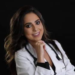 Foto de Dra. Paloma Carneiro