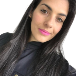 Foto de Dra. Marcella Ribeiro