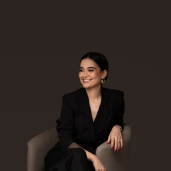 Foto de Dra. Catarine Dourado