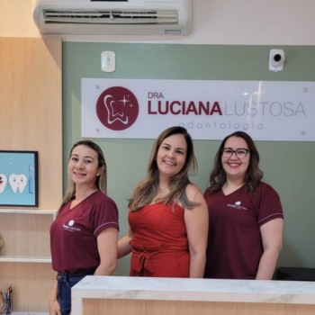 Foto de Dra. Luciana Lustosa