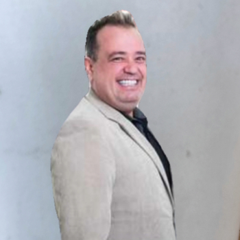 Foto de Dr. Daniel Fernandes Sales 