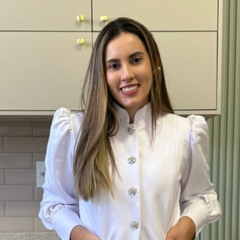 Foto de Dra. Laura Vilela Pimenta