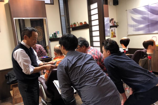 ウィッグアカデミー